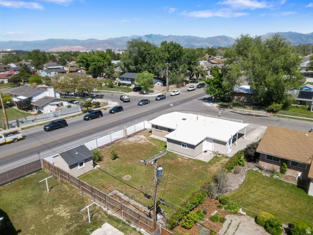 Image 27 of property listing at 3112 S 4355 W, West Valley City, UT 84120