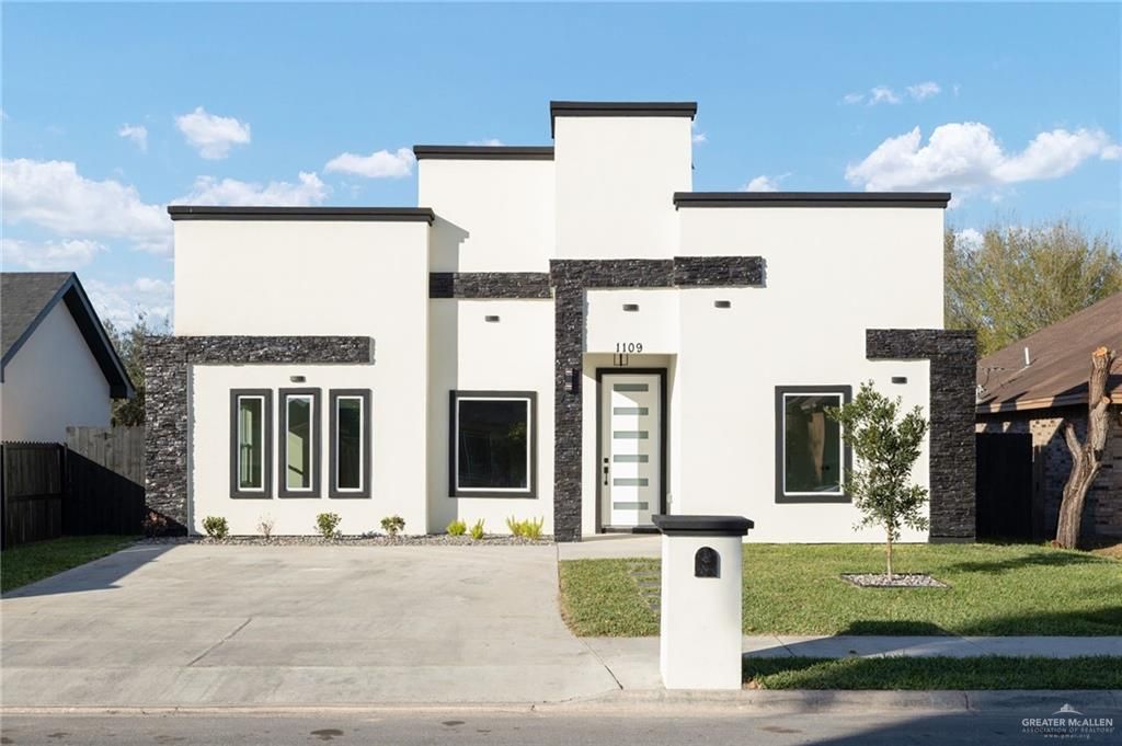 1109 E San Pedro Street, Pharr, TX 78577