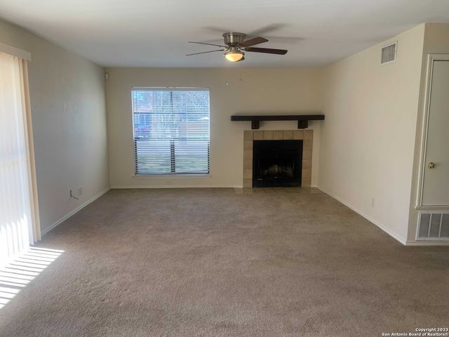 810 Station St Apt 1, Converse, TX 78109