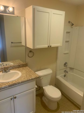 810 Station St Apt 1, Converse, TX 78109