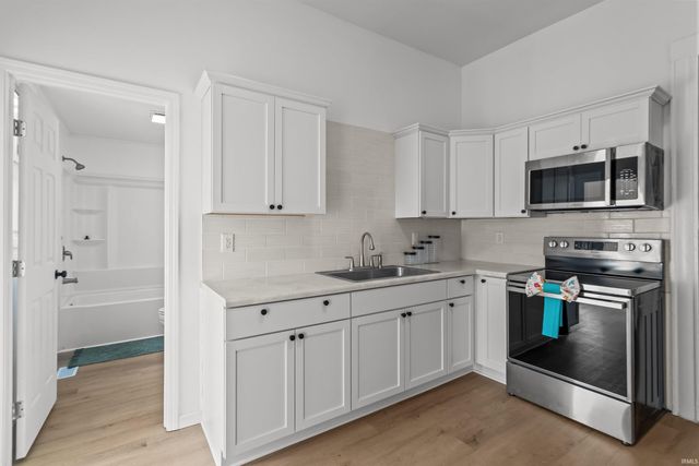 206 S MAIN Street, Jonesboro, IN 46938