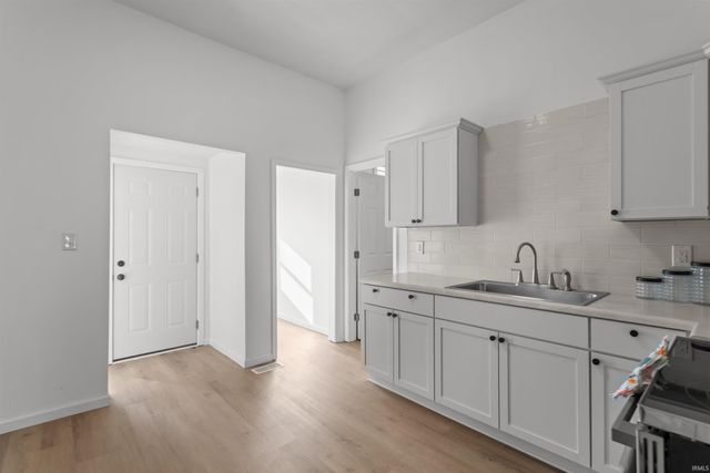 206 S MAIN Street, Jonesboro, IN 46938