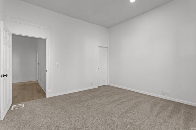 206 S MAIN Street, Jonesboro, IN 46938