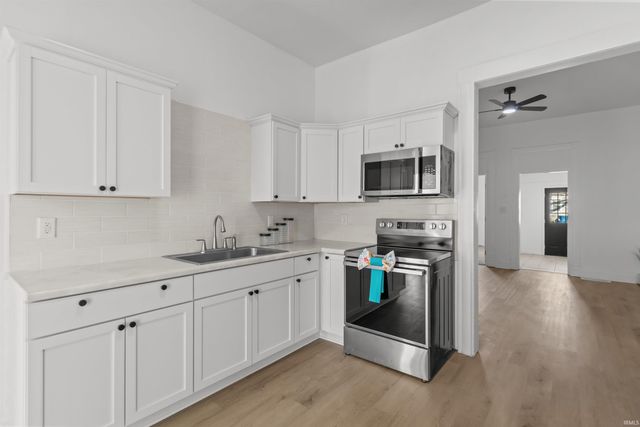 206 S MAIN Street, Jonesboro, IN 46938