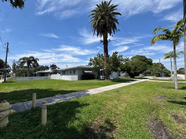 91 Fronton Blvd, Dania Beach, FL 33004