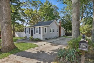 48 W 5th Street, Ronkonkoma, NY 11779