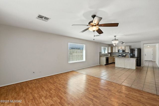 332 E River Birch Place, Sahuarita, AZ 85629