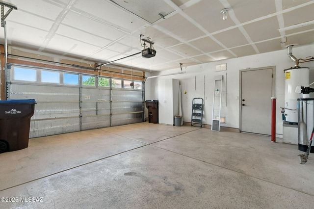 332 E River Birch Place, Sahuarita, AZ 85629