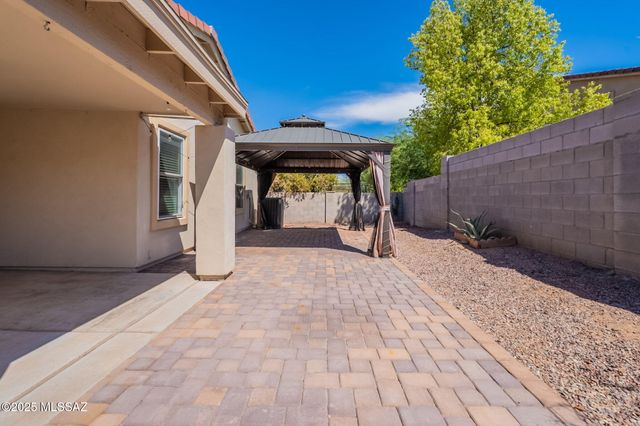 332 E River Birch Place, Sahuarita, AZ 85629