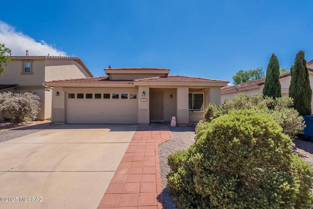 332 E River Birch Place, Sahuarita, AZ 85629