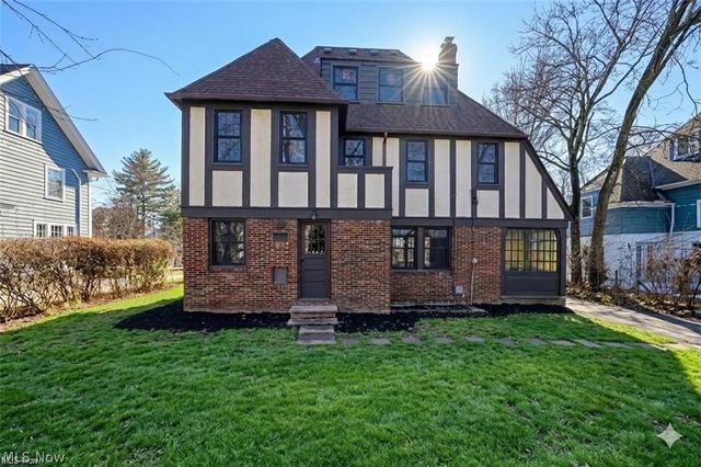 3145 Huntington Road, Shaker Heights, OH 44120
