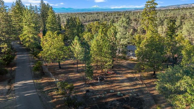 28424 Alpine Way, Shingletown, CA 96088