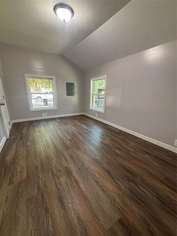 1218 Magnolia Street, Baytown, TX 77520