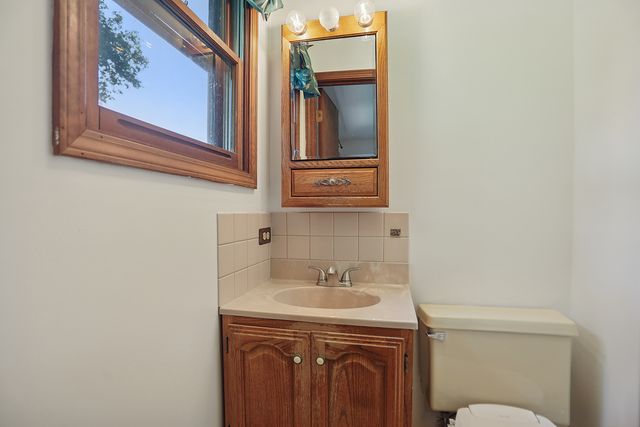 30W535 Avard Road, West Chicago, IL 60185
