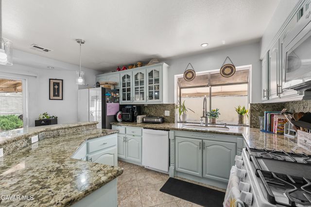 37806 Sulphur Springs Road, Palmdale, CA 93552