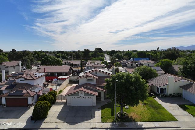 37806 Sulphur Springs Road, Palmdale, CA 93552