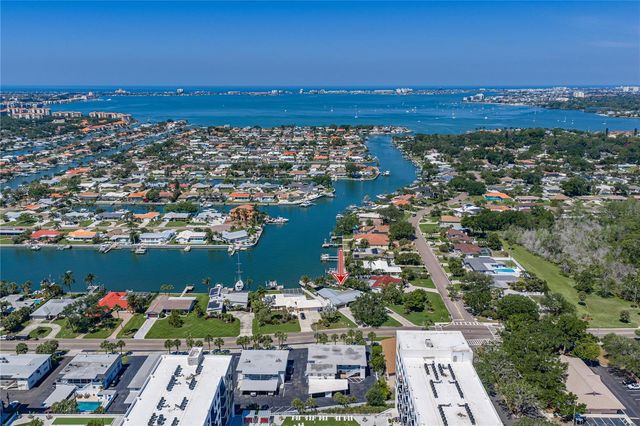 4201 37TH STREET S, St Petersburg, FL 33711