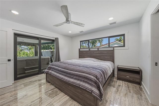 4201 37TH STREET S, St Petersburg, FL 33711
