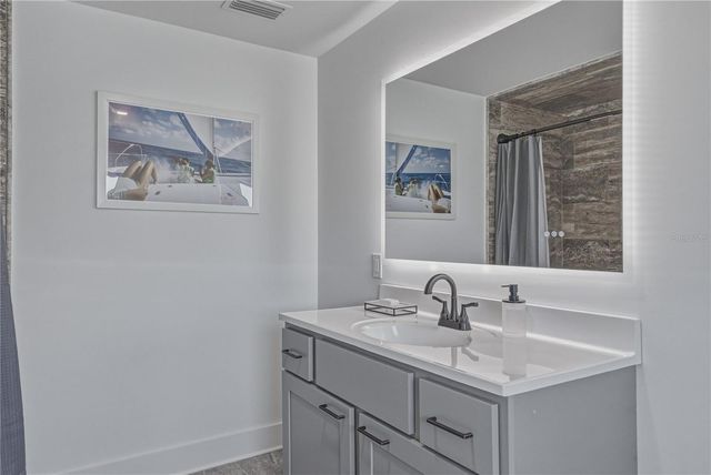 4201 37TH STREET S, St Petersburg, FL 33711