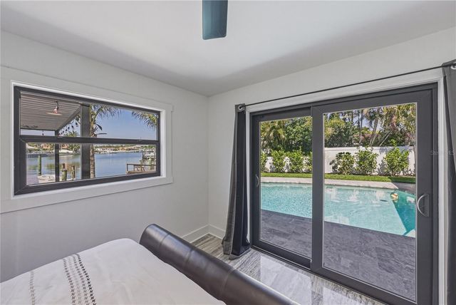 4201 37TH STREET S, St Petersburg, FL 33711
