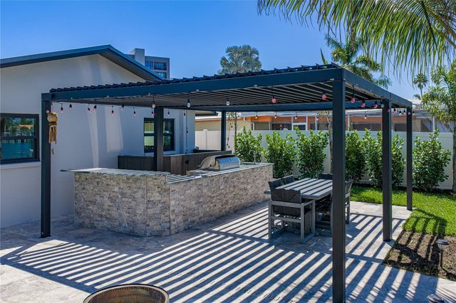 4201 37TH STREET S, St Petersburg, FL 33711