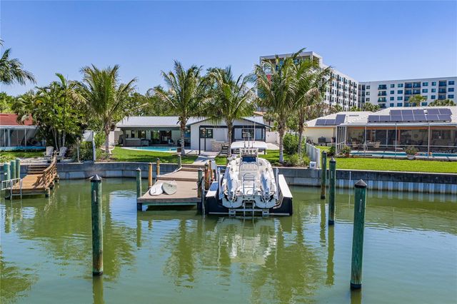 4201 37TH STREET S, St Petersburg, FL 33711