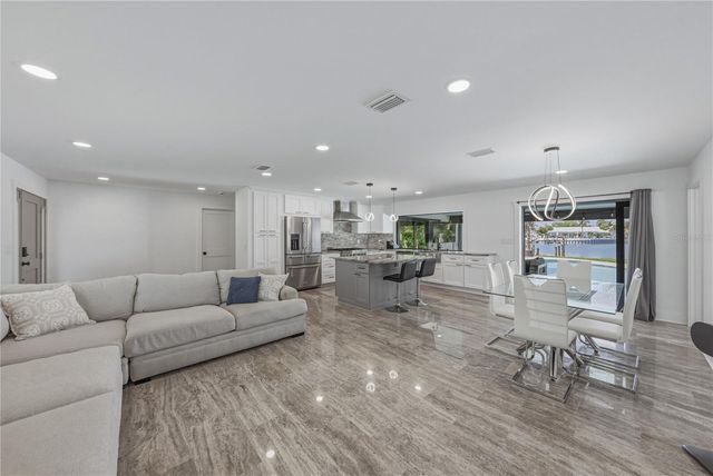 4201 37TH STREET S, St Petersburg, FL 33711