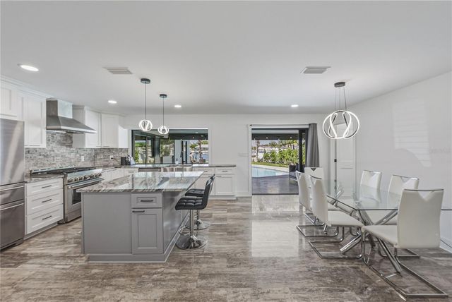 4201 37TH STREET S, St Petersburg, FL 33711
