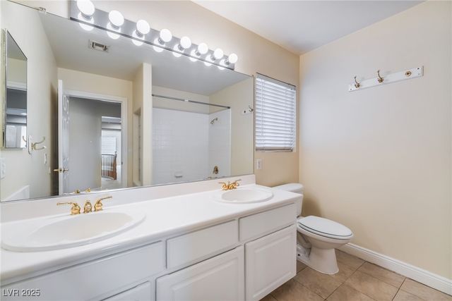 9796 Raven Wing Canyon Court, Las Vegas, NV 89183