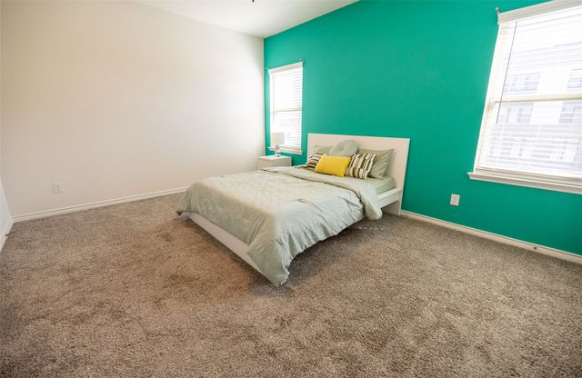 2460 Klamath Drive, Lewisville, TX 75056