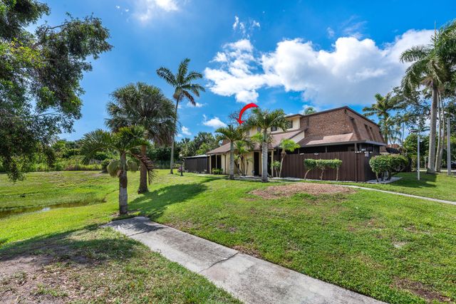 2941 Genoa Place, West Palm Beach, FL 33406