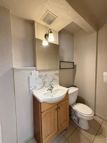 1412 Picardy Dr, Modesto, CA 95351