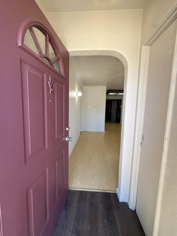 1412 Picardy Dr, Modesto, CA 95351