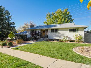 7820 S NANTUCKET DR, Salt Lake City, UT 84121