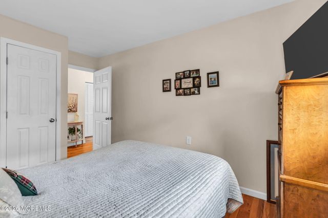 2125 Mount Hope Lane, Toms River, NJ 08753