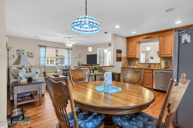 2125 Mount Hope Lane, Toms River, NJ 08753