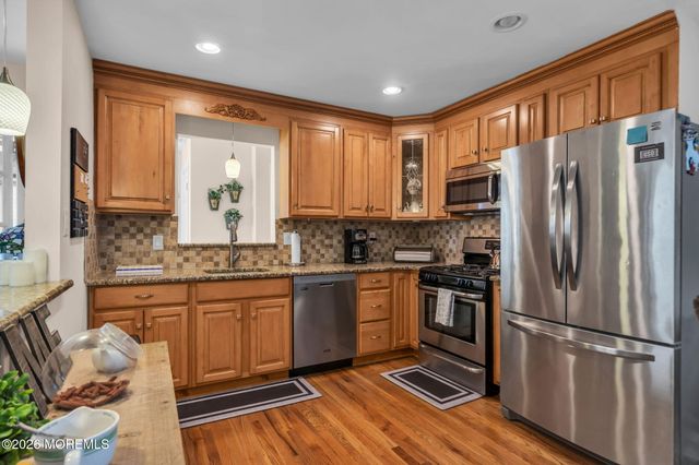 2125 Mount Hope Lane, Toms River, NJ 08753