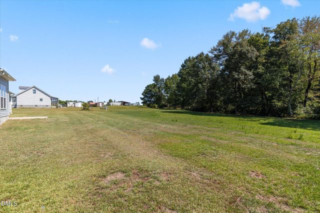 1390 Peach Farm Road, Lillington, NC 27546