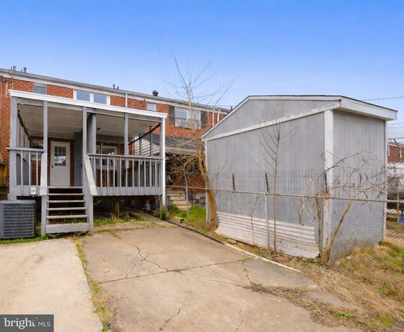 930 FOXWOOD LN, Essex, MD 21221