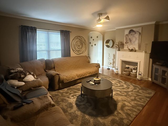 2393-2395 Dover Road, Columbus, OH 43209