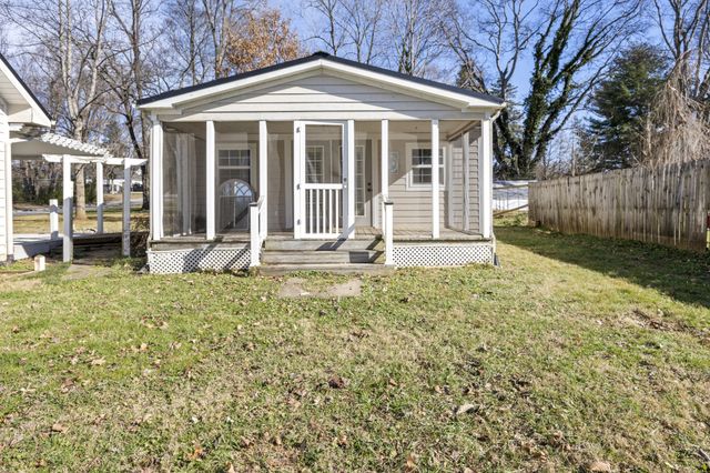 801 S High St, Winchester, TN 37398