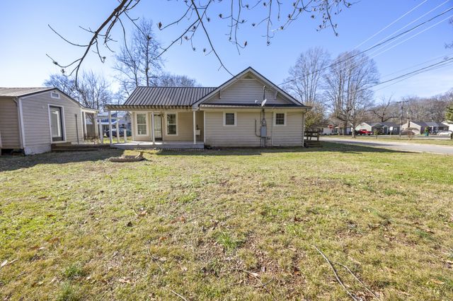 801 S High St, Winchester, TN 37398