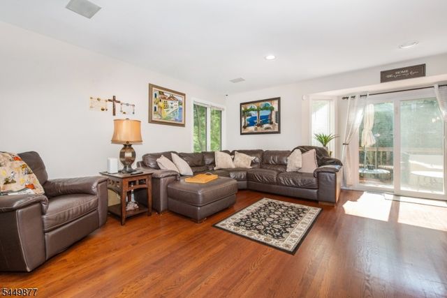 153 Clarken Dr, West Orange Twp., NJ 07052