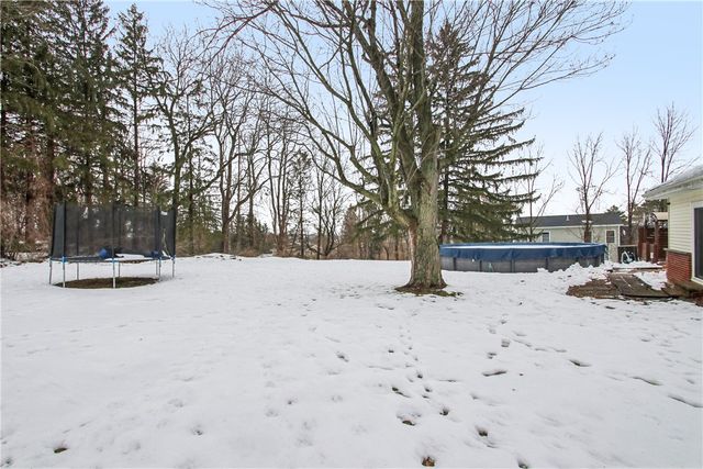 25 Church Street, East Bloomfield, NY 14469