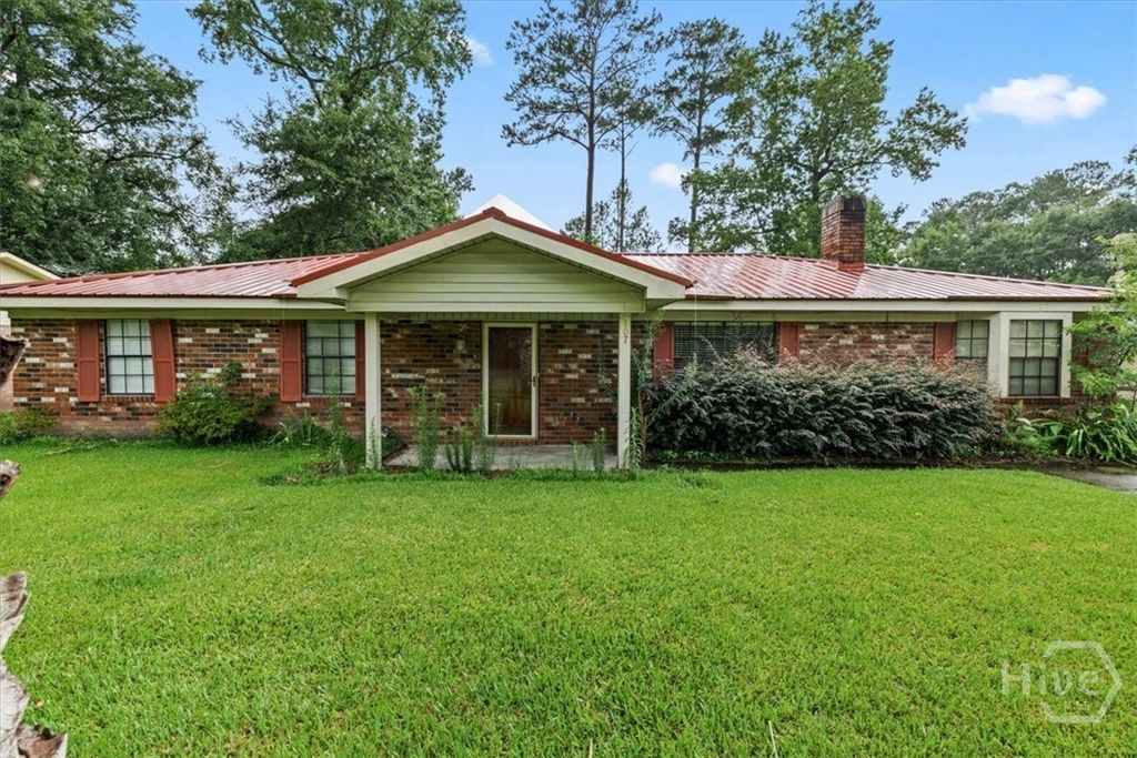 Image 1 of property listing at 107 Middleton Drive, Rincon, GA 31326