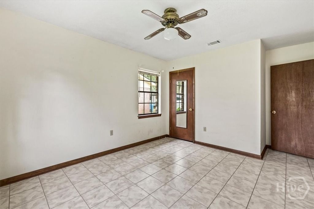 Image 20 of property listing at 107 Middleton Drive, Rincon, GA 31326