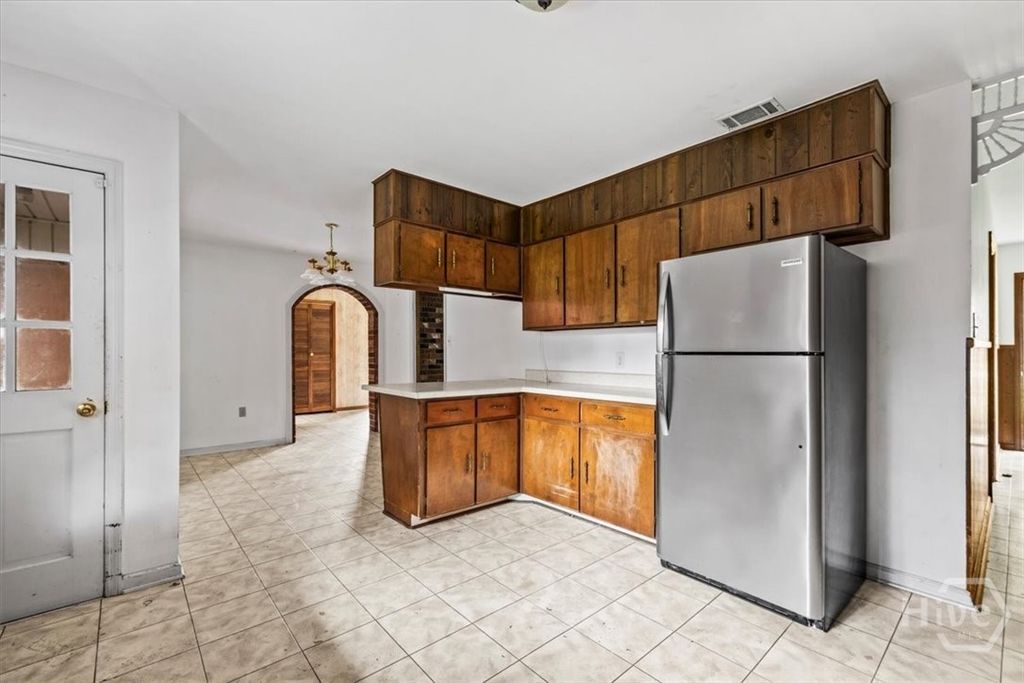 Image 8 of property listing at 107 Middleton Drive, Rincon, GA 31326