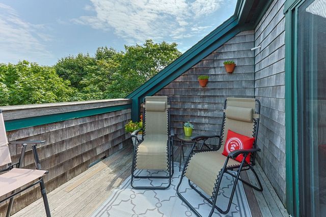 3 Meadow Road Unit 2, Provincetown, MA 02657