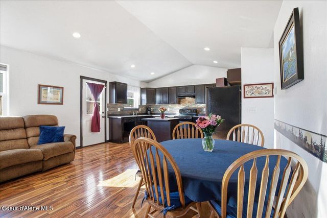 32831 N 3rd AVE, Spirit Lake, ID 83869