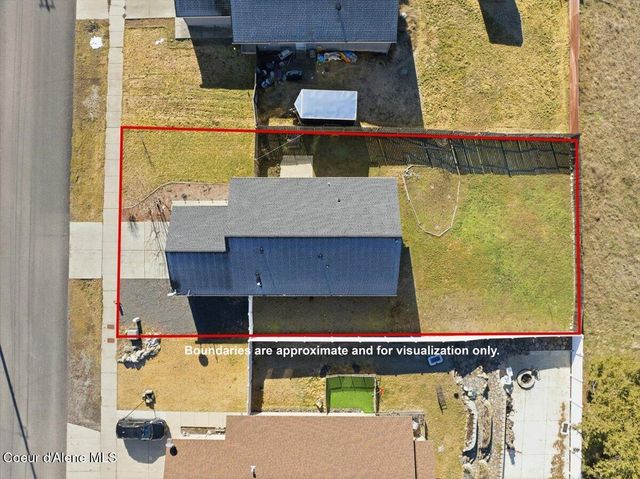 32831 N 3rd AVE, Spirit Lake, ID 83869